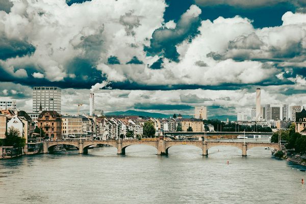Seitensprung in Basel: Blick auf die Stadt