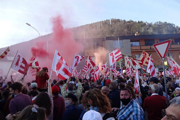 Singles in Moutier: Blick auf die Stadt